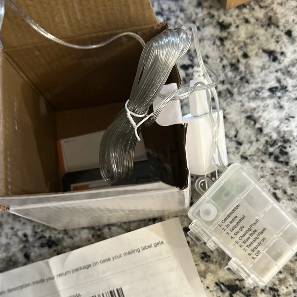 NWT KALEMIAN Ribbon Lights with Remote